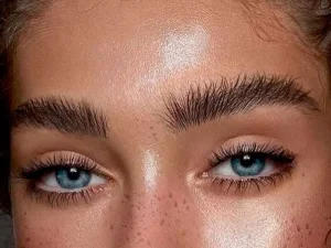 علت سیخ شدن ابرو بعد از کاشت